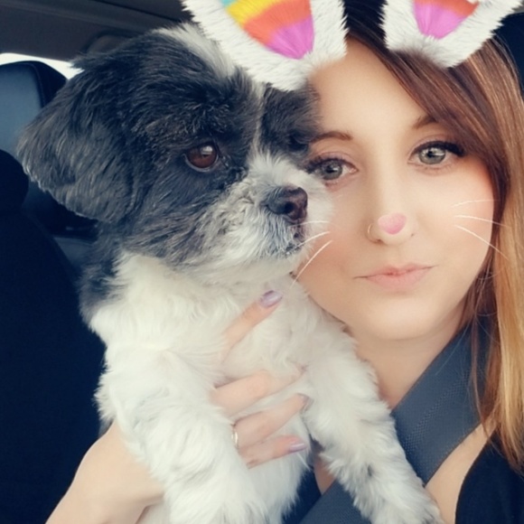 Meet your Posher, Breanne - Picture 1 of 1